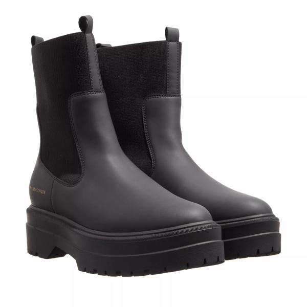 ботинки tommy hilfiger cleated boot черный Ботинки feminine seasonal utility boot Tommy Hilfiger, черный