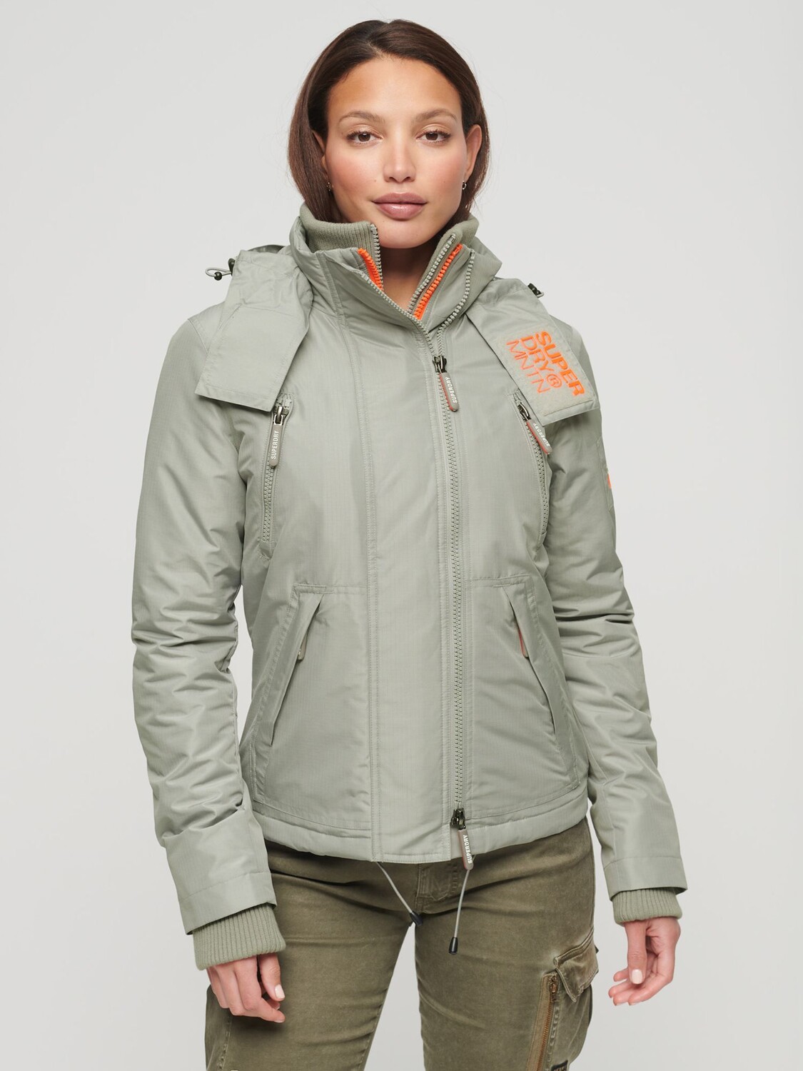 

Куртка-ветровка Mountain SD Superdry, голубь серый