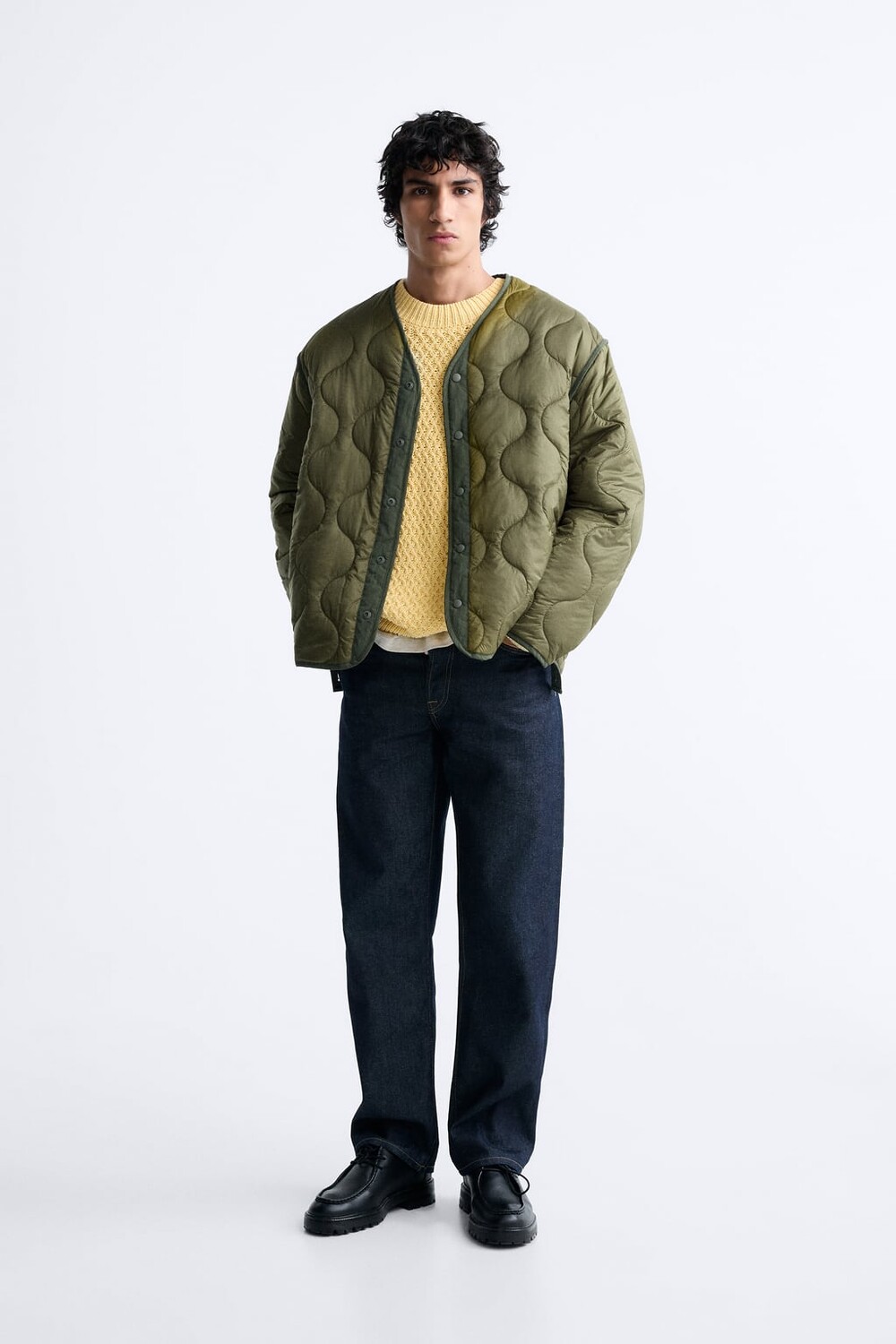 

Контрастная стеганая куртка ZARA, хаки
