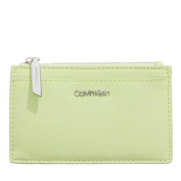 

Кошелек ck must cardholder large spirit Calvin Klein, зеленый