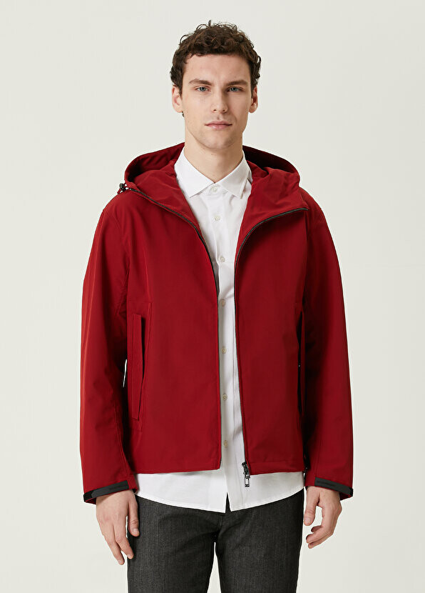 

Красное пальто с капюшоном Emporio Armani, Красный