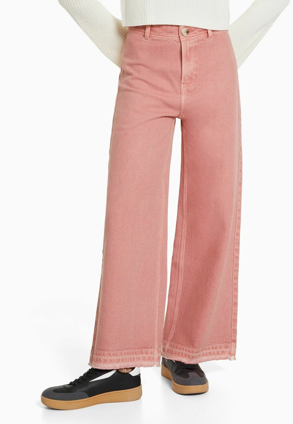 

Джинсы клеш Bershka