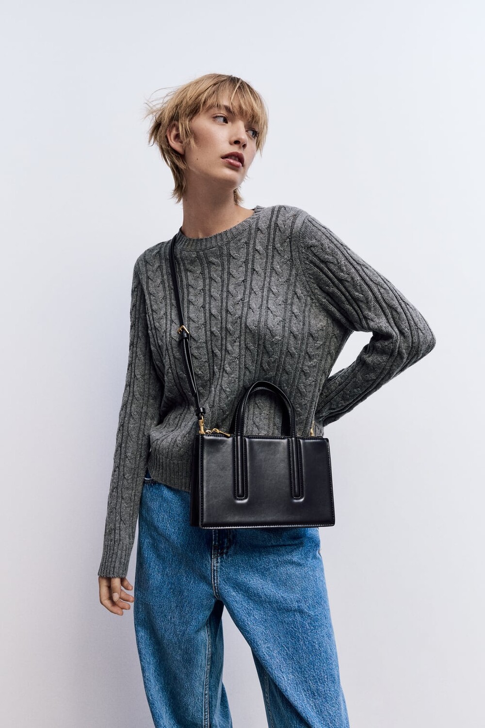 

Городская сумка с отделениями ZARA, черный