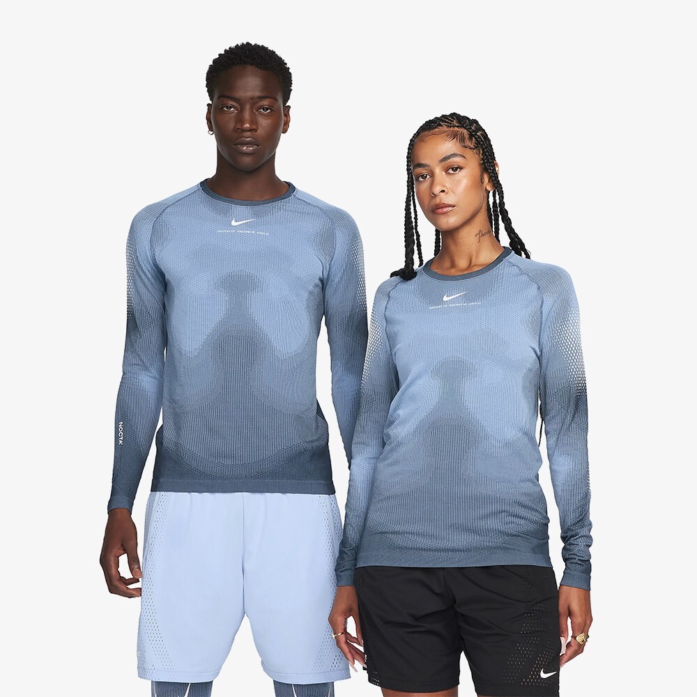 

Футболка Nike x NOCTA Dri-FIT Longsleeve T-Shirt Cobalt Bliss Nike, мультиколор
