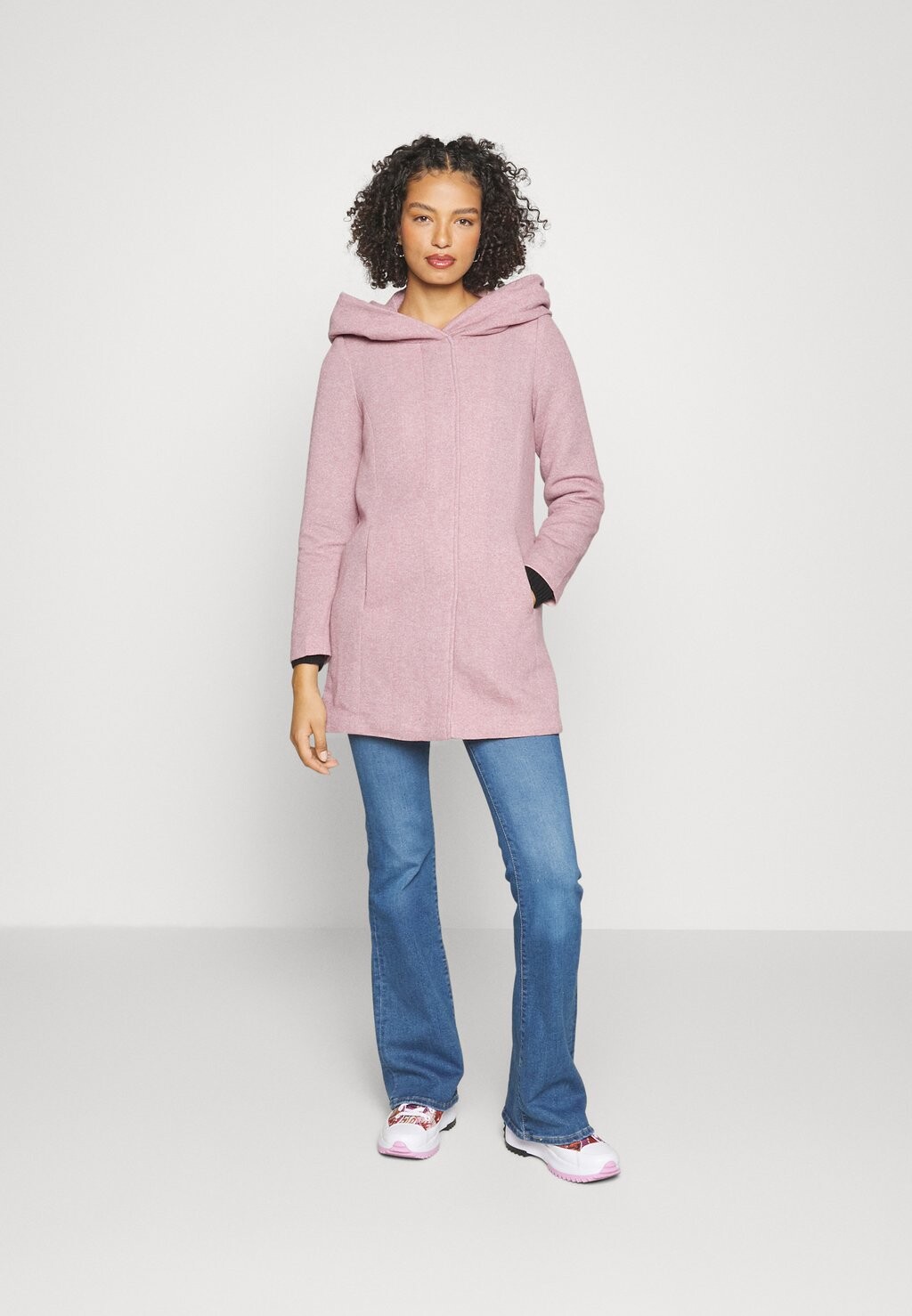 

Короткое пальто Vero Moda, Серый