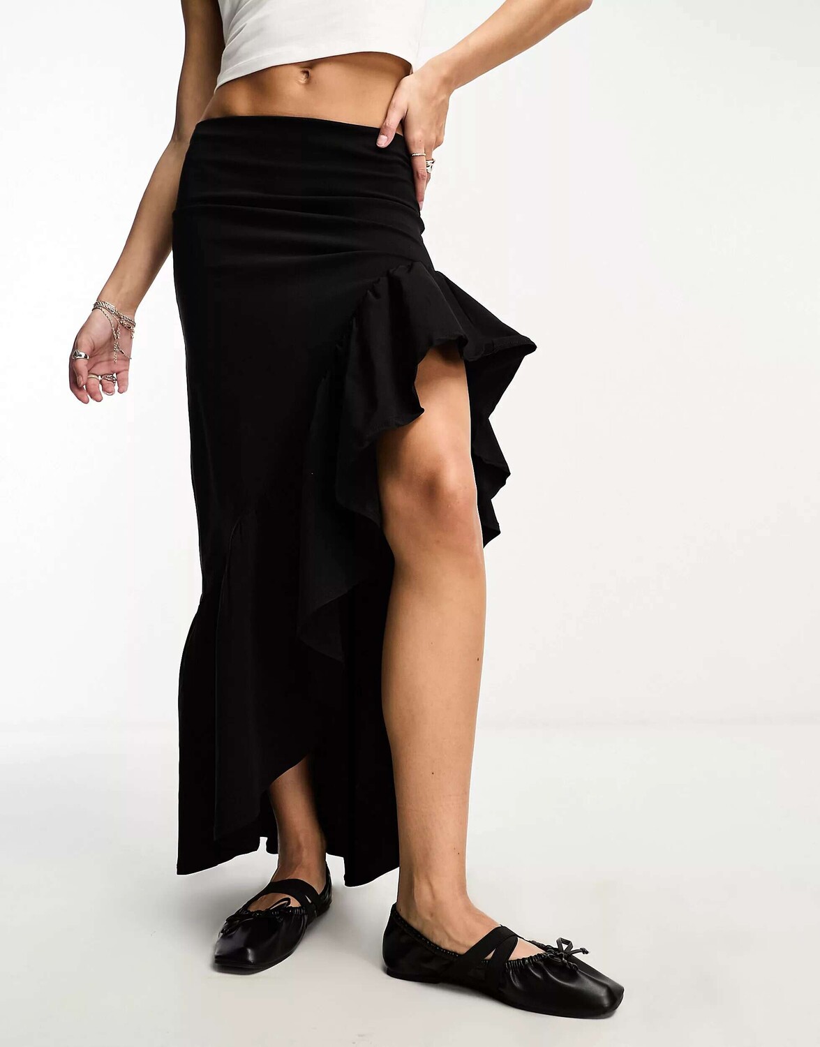 

Черная юбка макси с рюшами ASOS