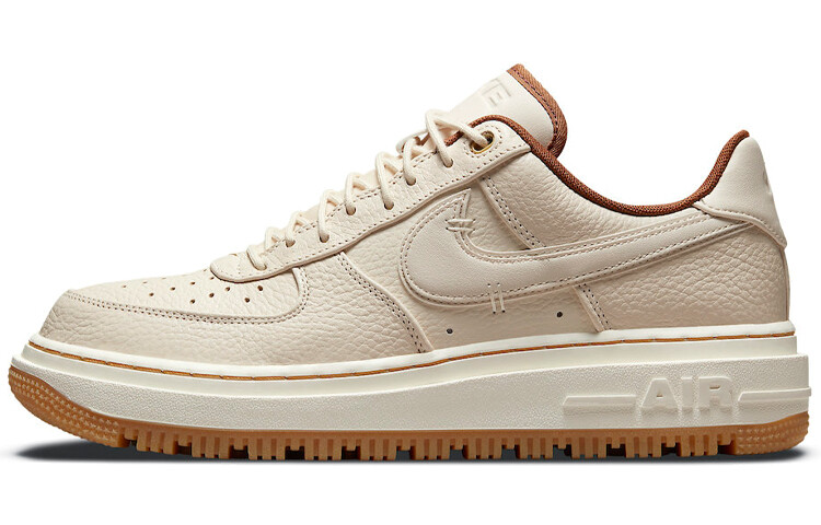 

Nike Air Force 1 Luxe Пекан кремовый