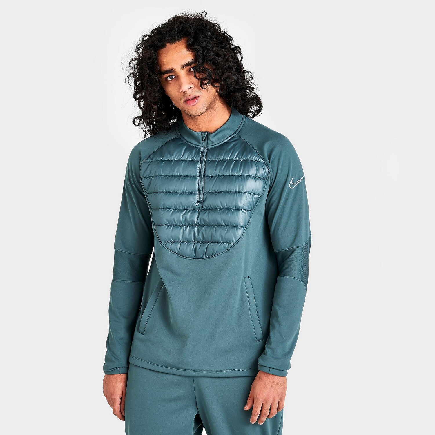 

Мужская футболка для футбольных тренировок Nike Therma-FIT Academy Winter Warrior, зеленый