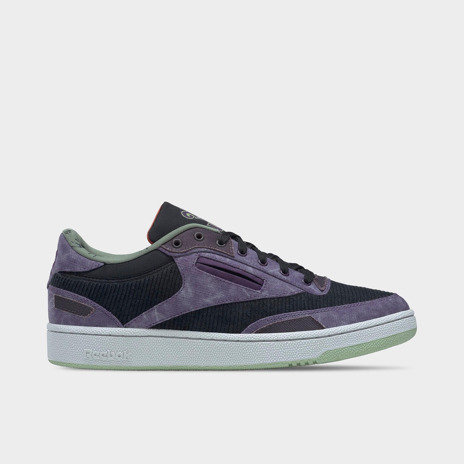 

Повседневная обувь Reebok x DC Comics The Joker Club C 85, серый
