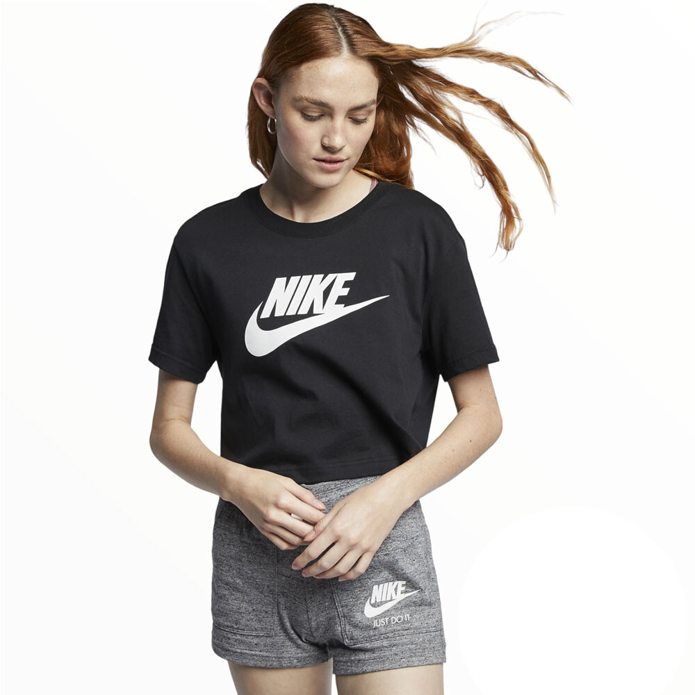

Футболка Nike Sportswear Essential Cropped, черный