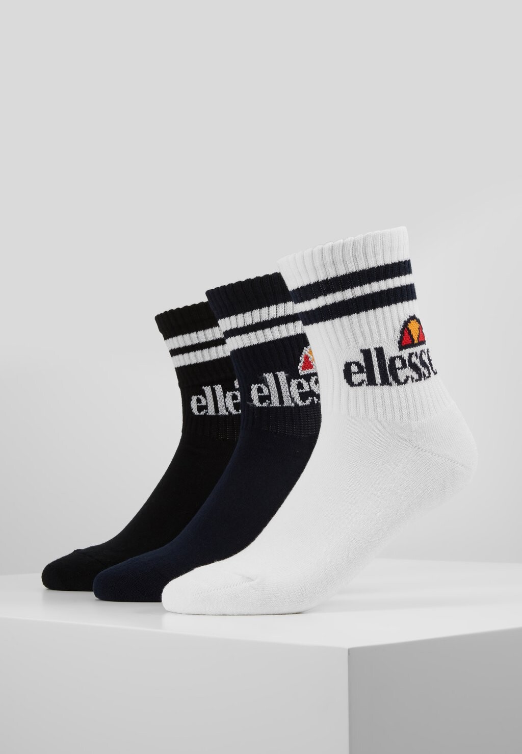 

Носки Ellesse
