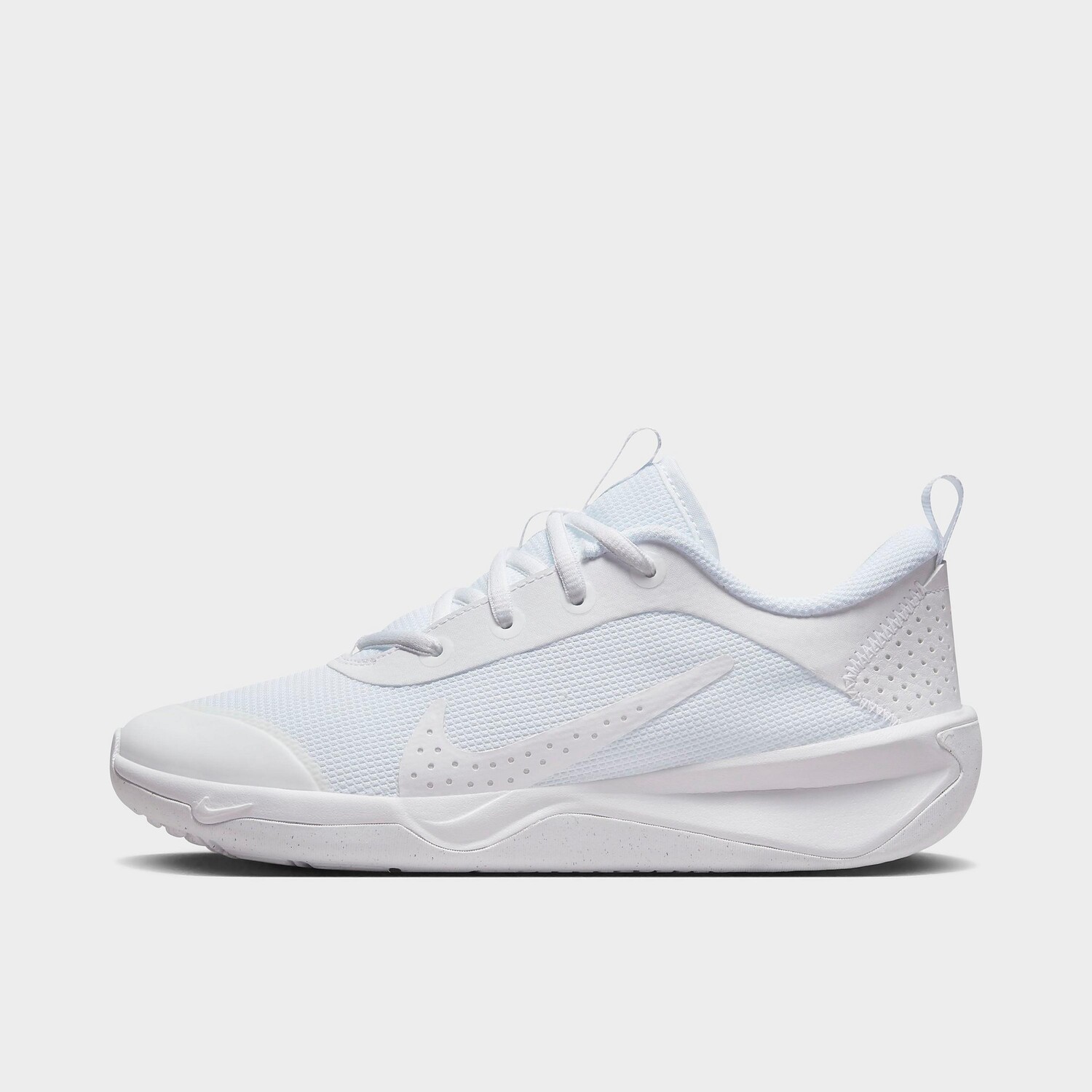 

Повседневная обувь Nike Omni Multi-Court для больших детей, белый