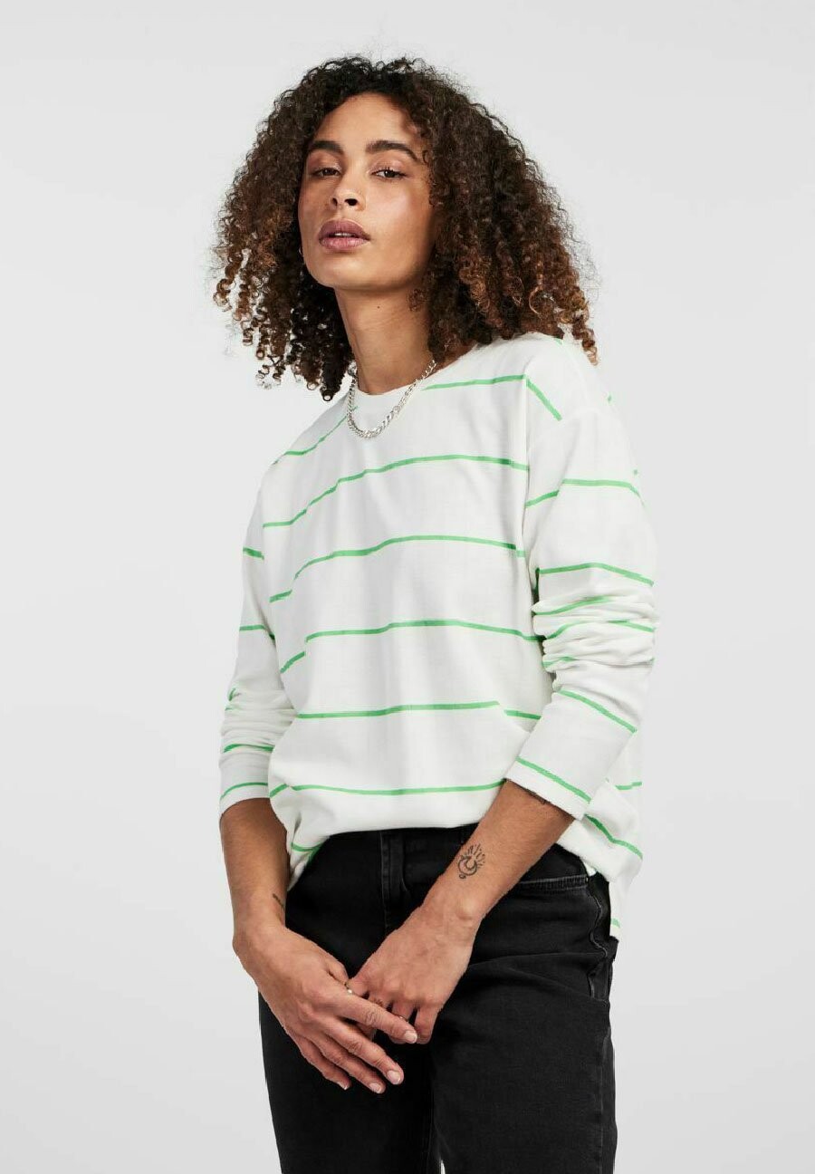 

Топ с длинными рукавами MIT LANGEN ÄRMELN PCBELLE Pieces, зеленый