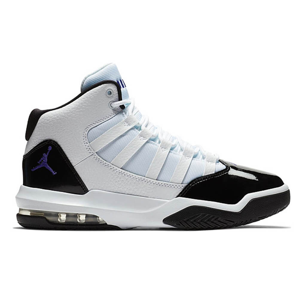 Кроссовки Nike Jordan Max Aura GS 'Concord' кроссовки air jordan jordan max aura 3 ps black white черный