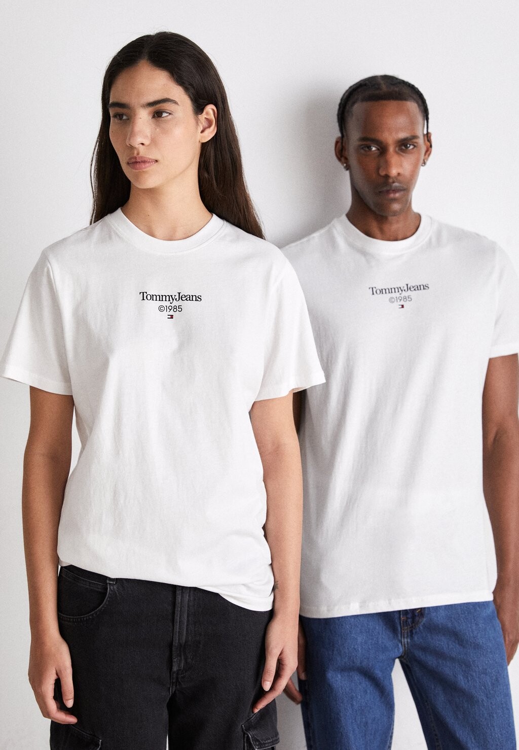 

Базовая футболка Entry Tee Unisex Tommy Jeans, белый
