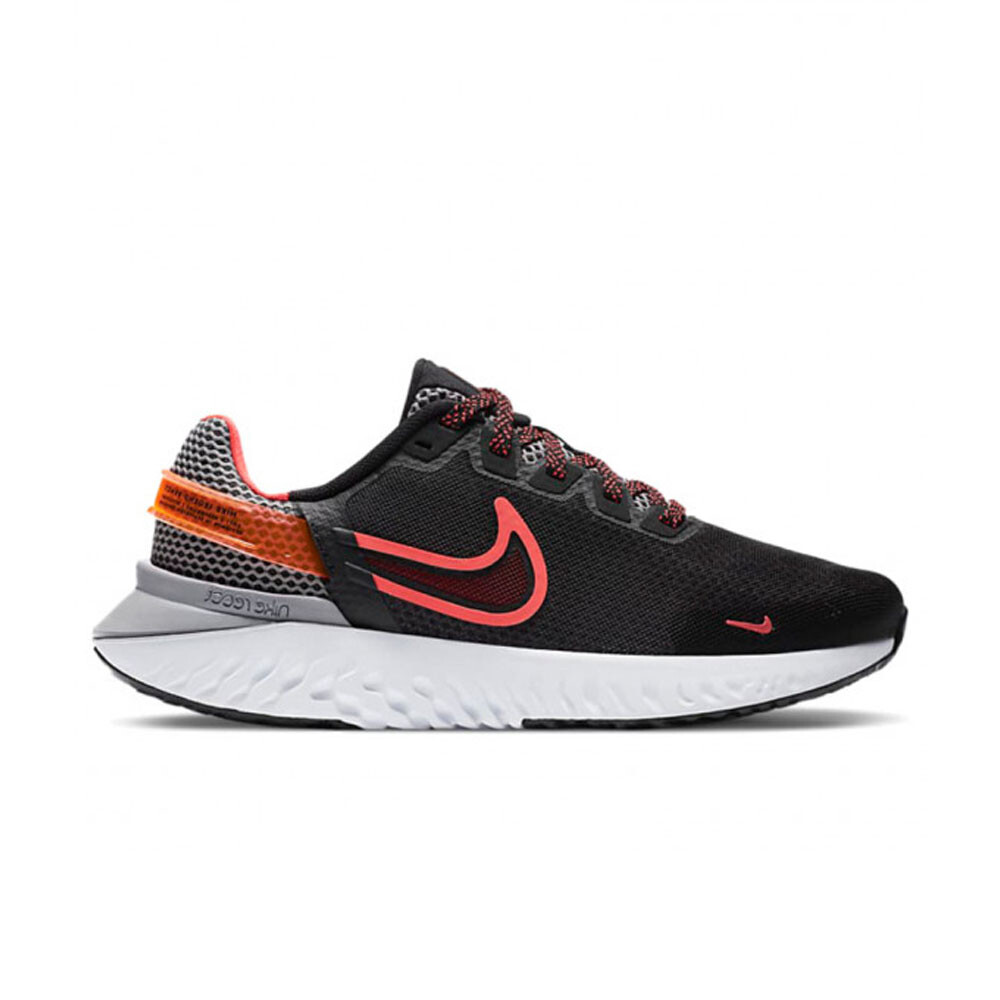 

Кроссовки Nike Legend React 3, черный