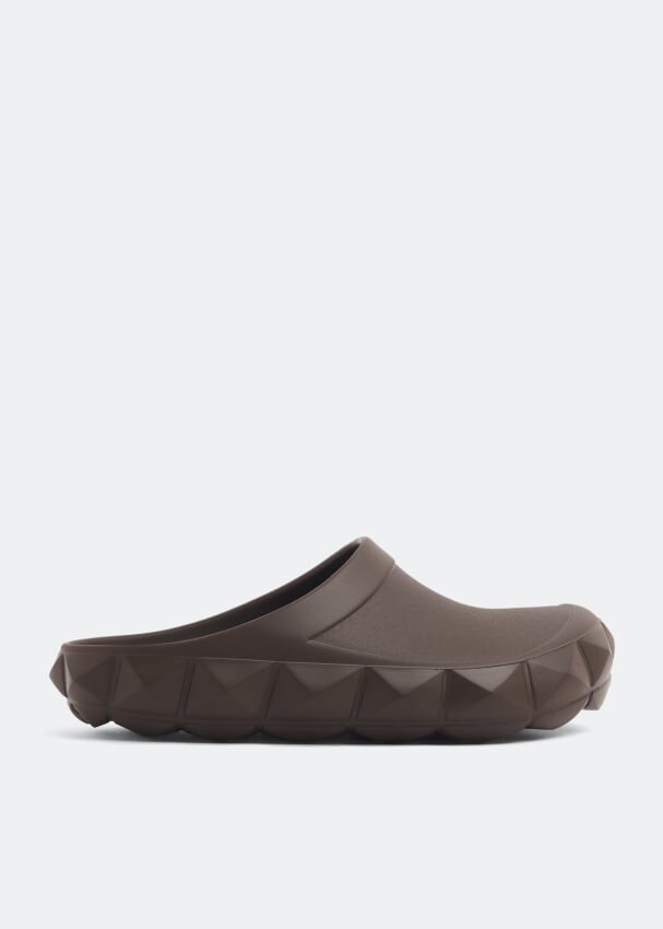 

Слиперы VALENTINO GARAVANI Roman Stud Turtle slippers, коричневый