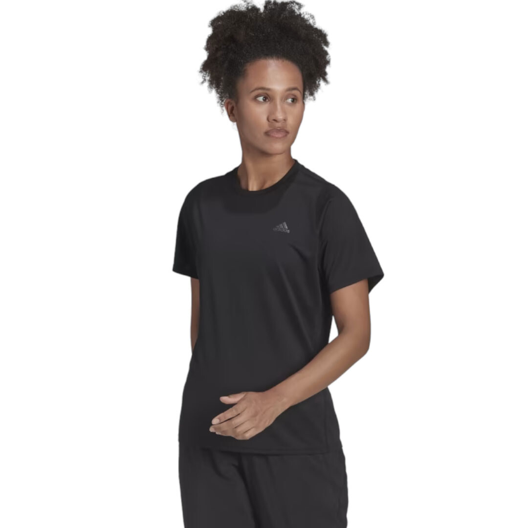

Футболка Adidas Run Icon 3, черный