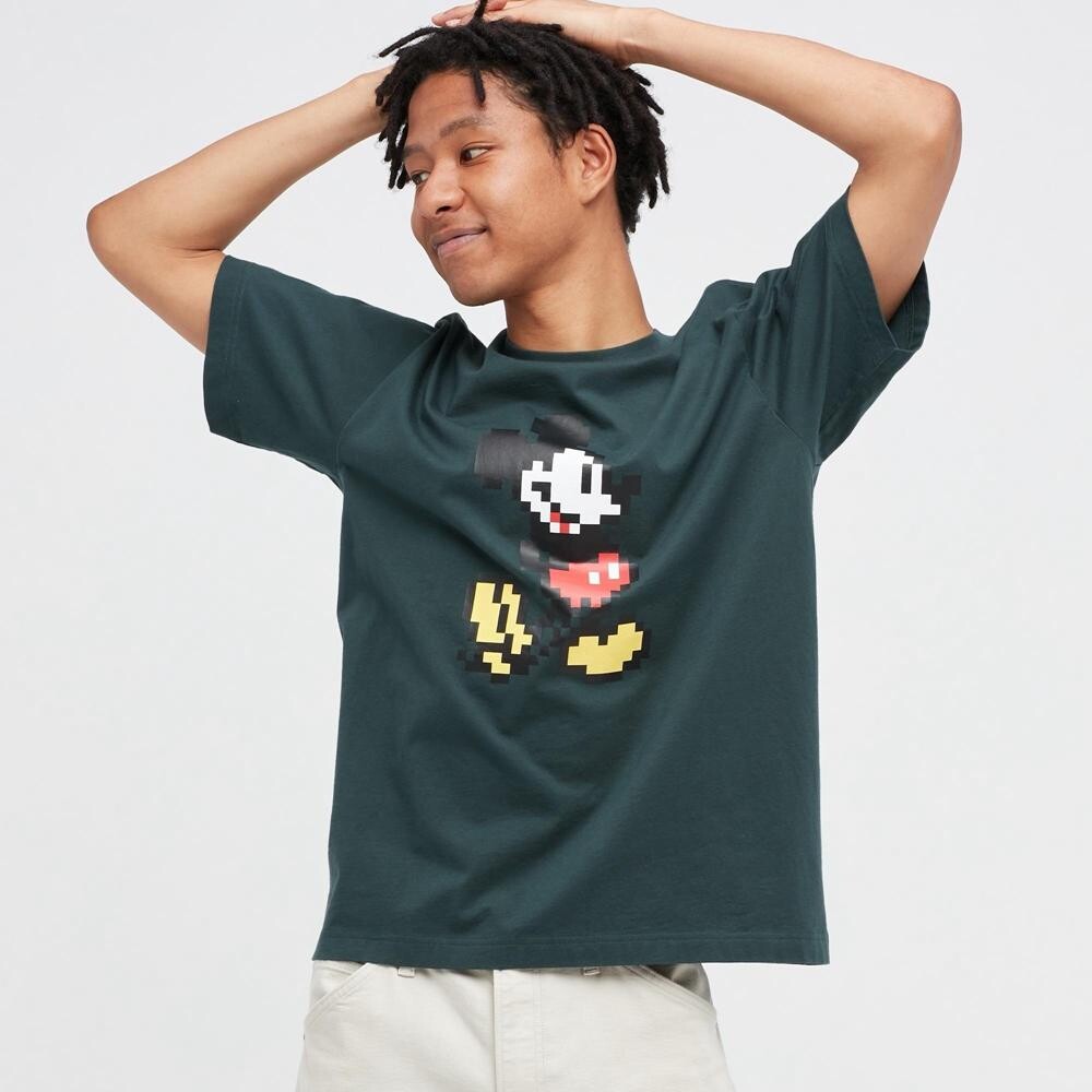 

Футболка с принтом унисекс Uniqlo, зеленый
