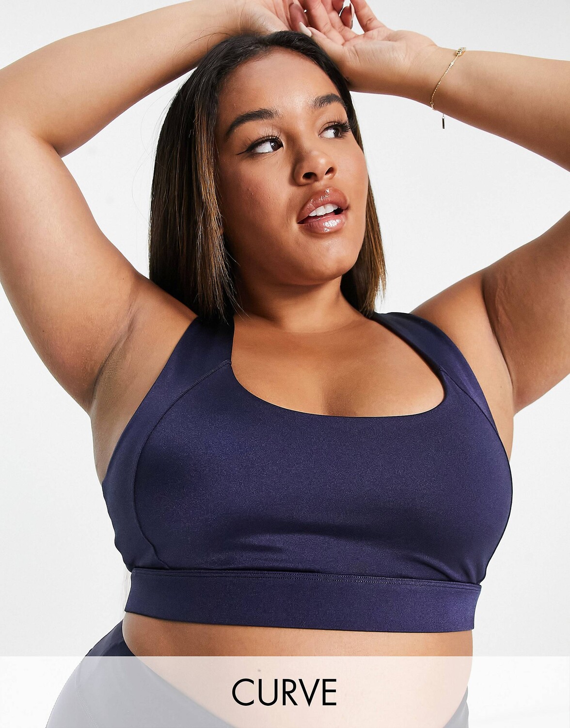 

Блестящий спортивный бюстгальтер со средней поддержкой ASOS 4505 Curve, Синий
