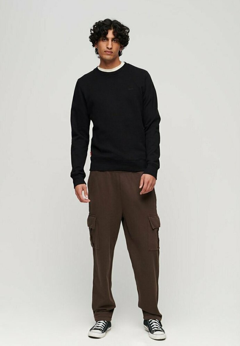 

Толстовка ESSENTIAL CREW Superdry, цвет black