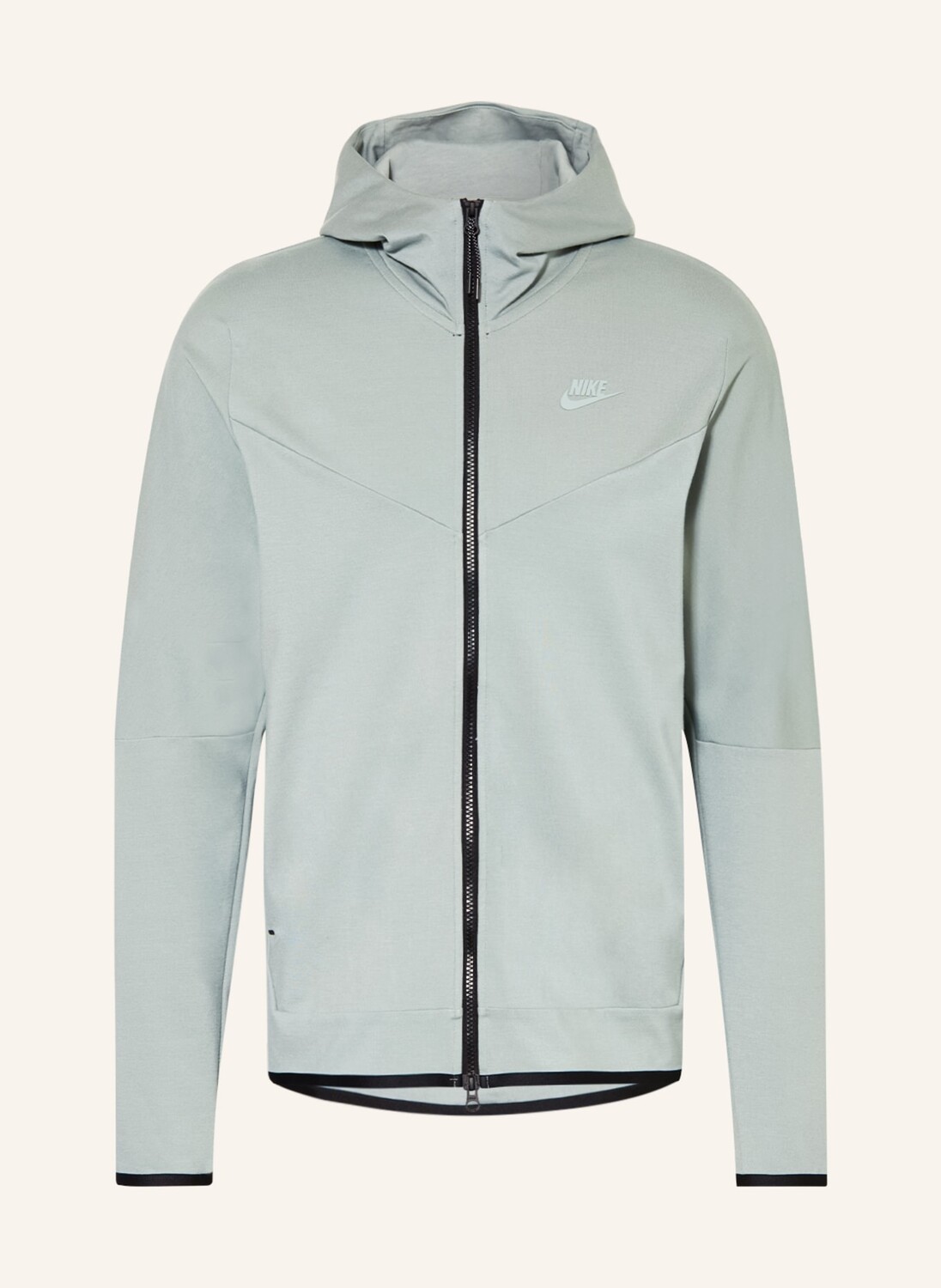 

Толстовка Nike SPORTSWEAR