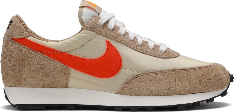 Nike daybreak vegas sale gold & college orange