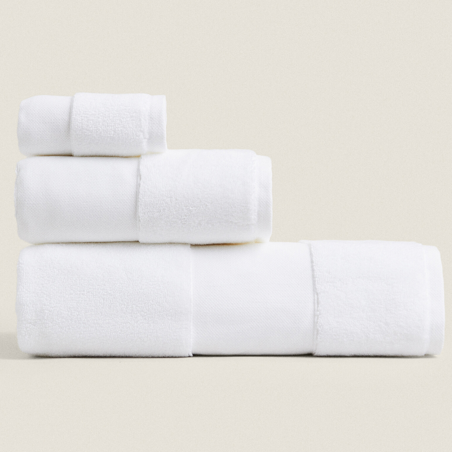 цена Полотенце Zara Home 800 GXM² Plain Cotton, белый