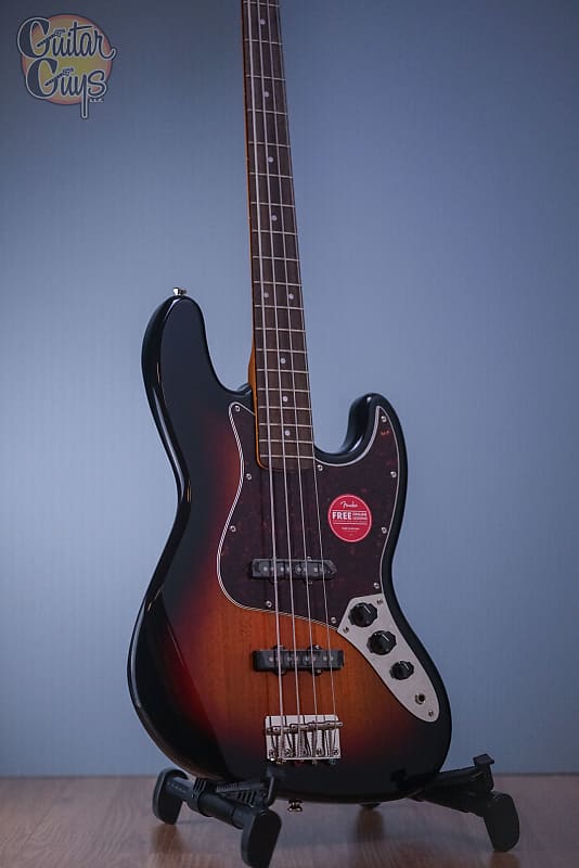 Джазовый бас Squier Classic Vibe 60-х Classic Vibe 60's Jazz Bass