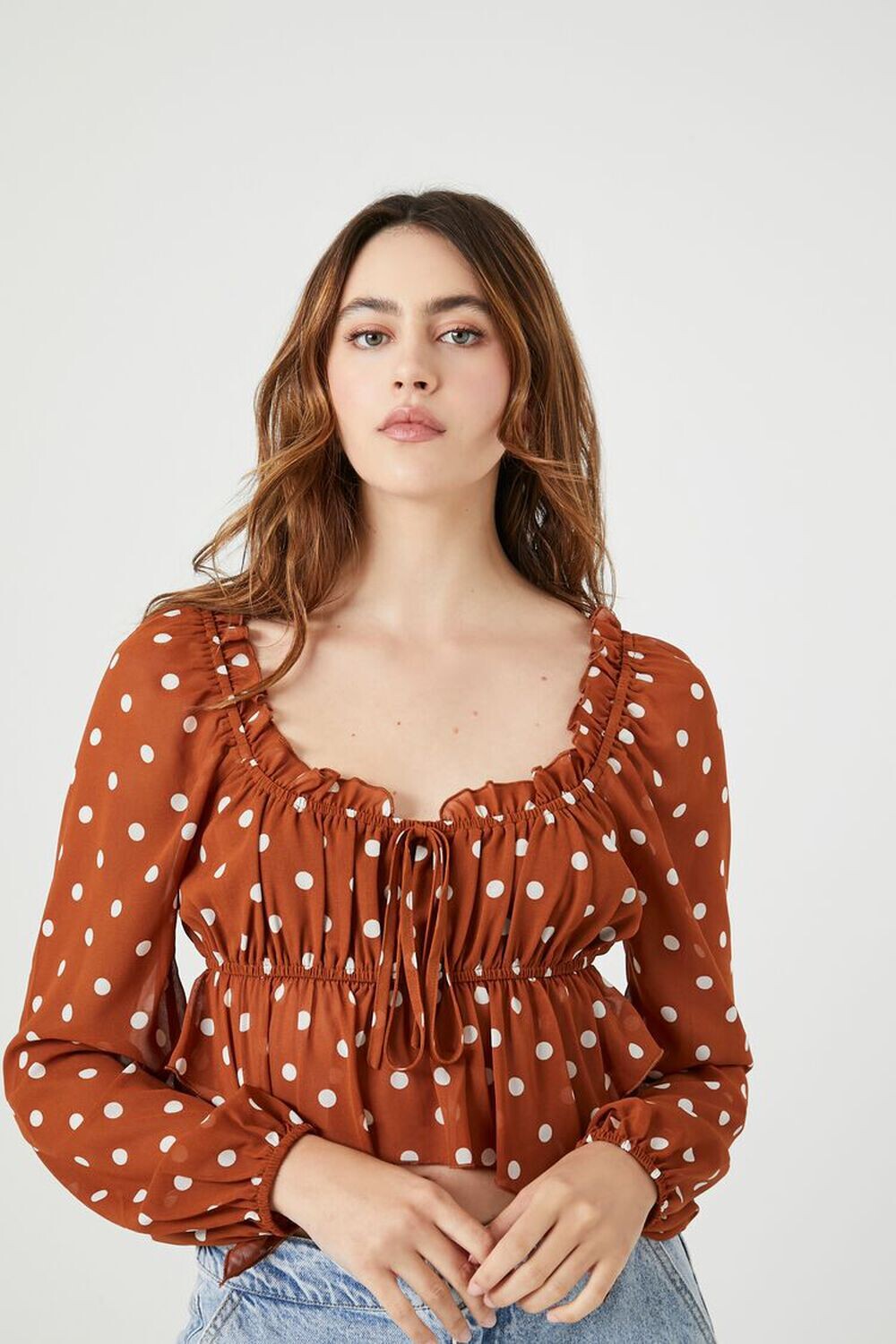 

Шифоновый топ в горошек Forever 21, ржавый