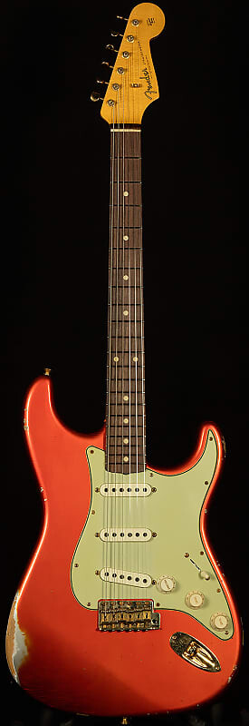 

Fender Custom Shop Wildwood 10 1961 Stratocaster - Реликвия