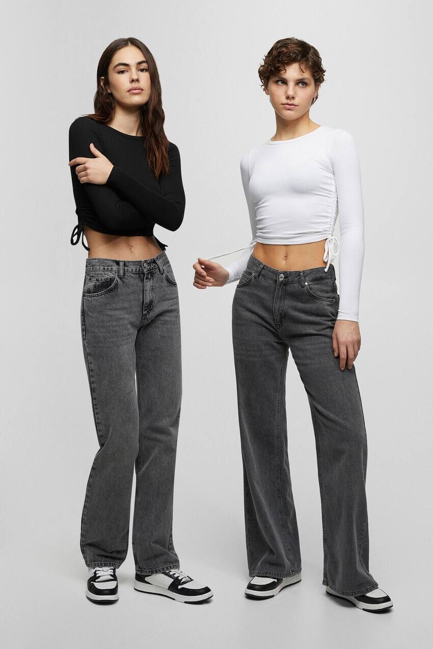 

Пачка футболок со сборкой сбоку Pull&Bear, белый черный