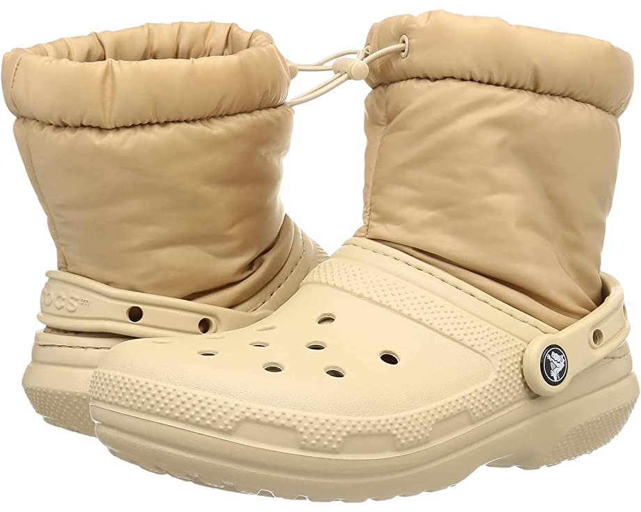 цена Ботинки Classic Lined Neo Puff Boot Crocs, чай