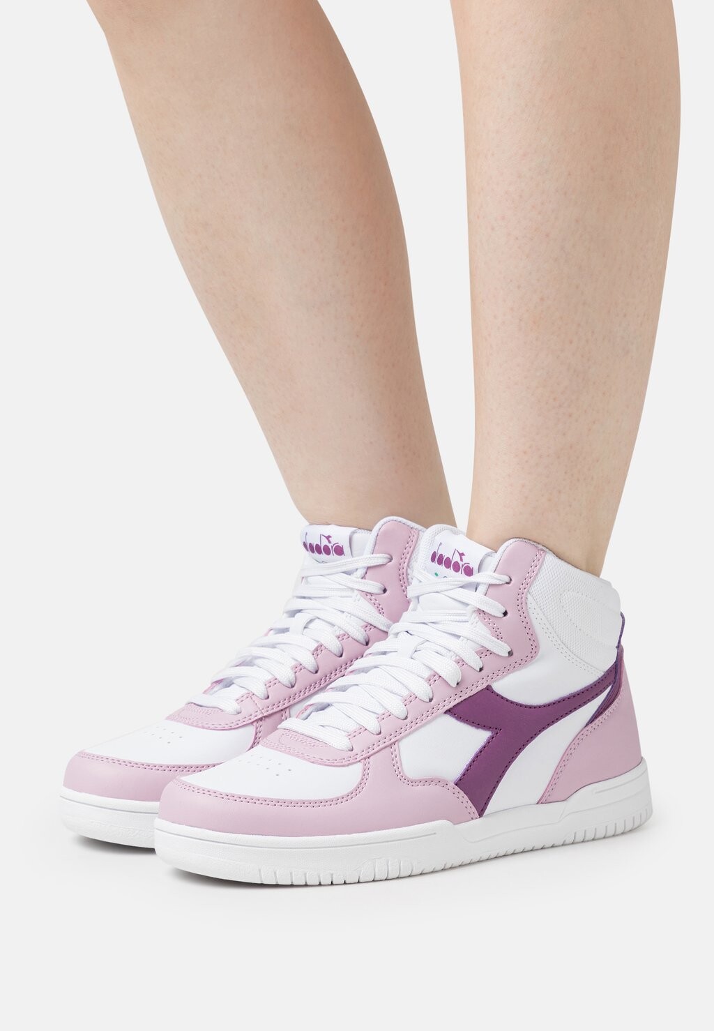 

Кроссовки Diadora Raptor Mid, белый / ароматный сиреневый