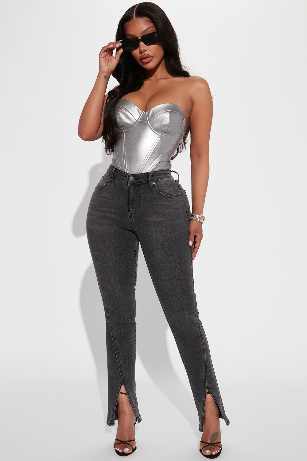 

Джинсы скинни Fashion Nova FN1368G027, черный