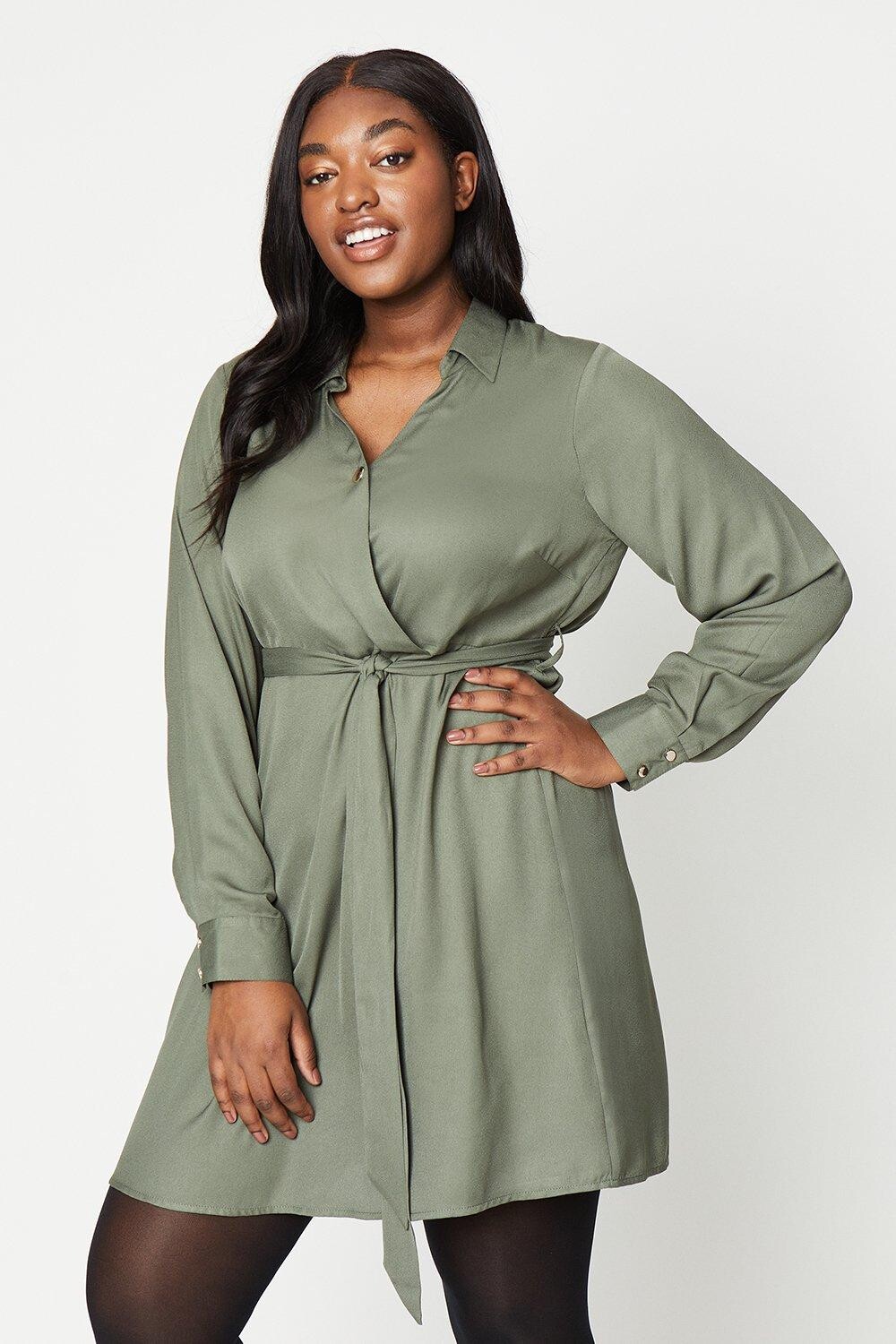 

Мини-платье с запахом и пуговицами Curve Dorothy Perkins, хаки