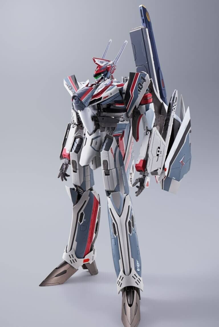 

Фигурка Bandai VF-31AX Kairos-Plus, Mirage Farina Jenius Use, 26 см
