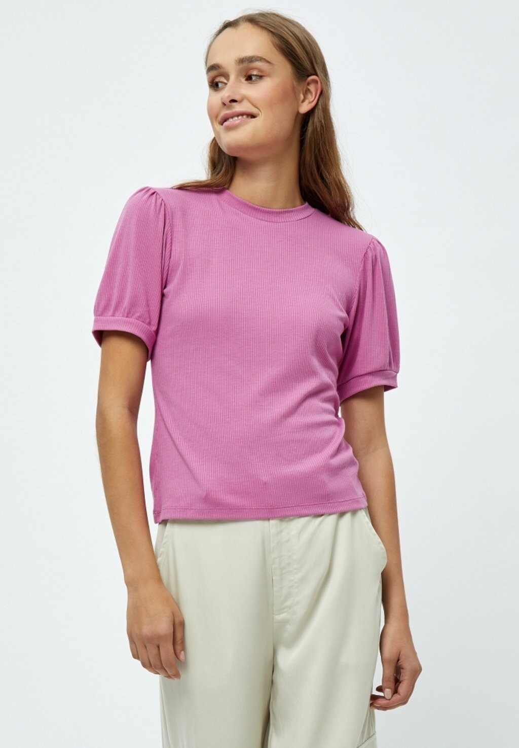 

Базовая футболка MIJOHANNA TEE Minus, цвет super pink