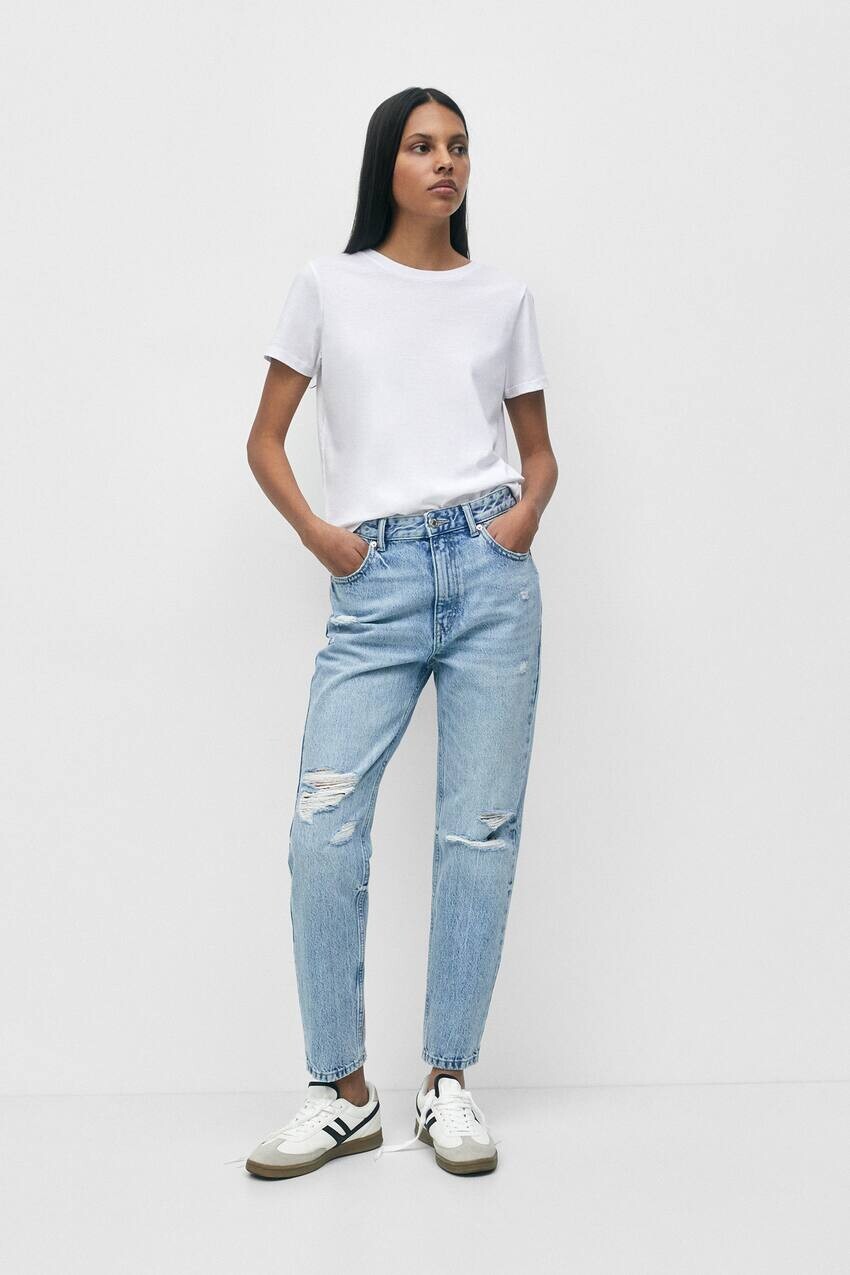 

Рваные джинсы mom с завышенной талией Pull&Bear, бледно-голубой