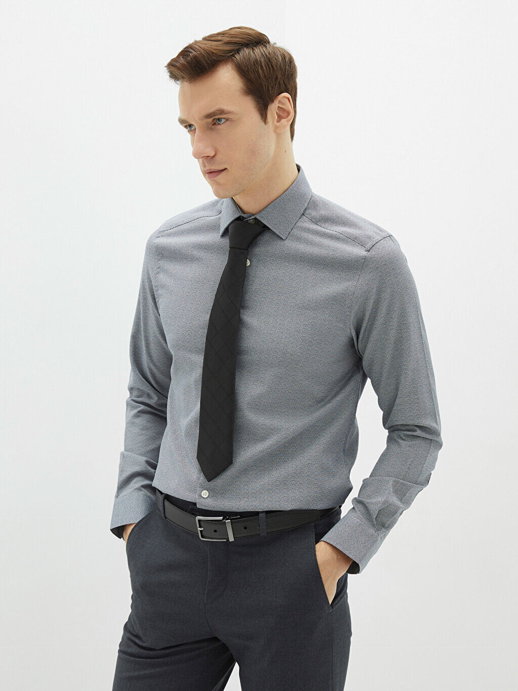

Мужская рубашка Slim Fit с длинным рукавом LCWAIKIKI Formal