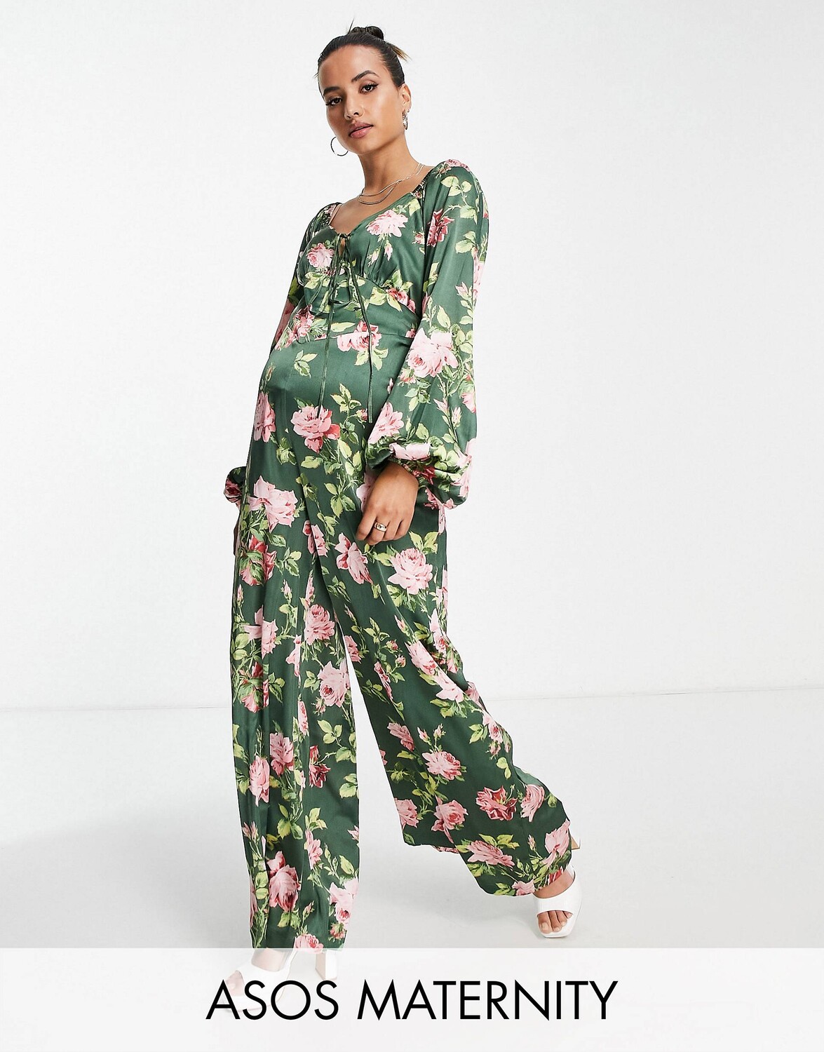 

Комбинезон с пышными рукавами и вырезом сзади ASOS DESIGN Maternity с цветочным принтом