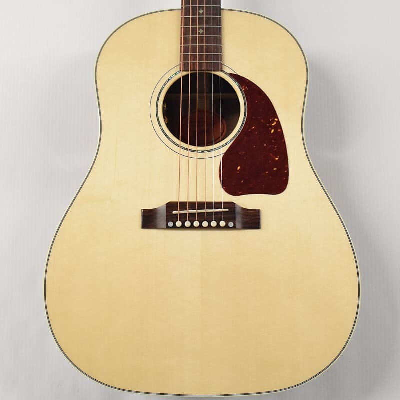 

Gibson Custom Shop J-45 Standard Select Koa/Engleman Spruce Antique - Natural