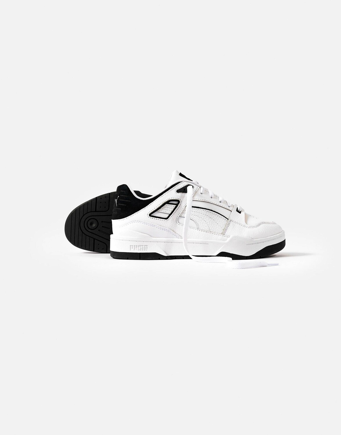 

Бело-черные кроссовки Puma Slipstream