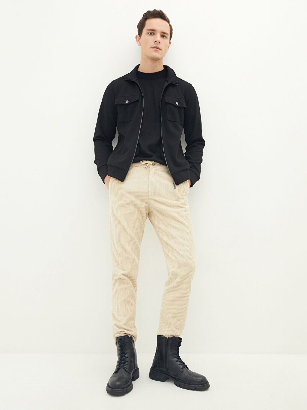 

Бархатные мужские брюки Slim Fit LCW Vision