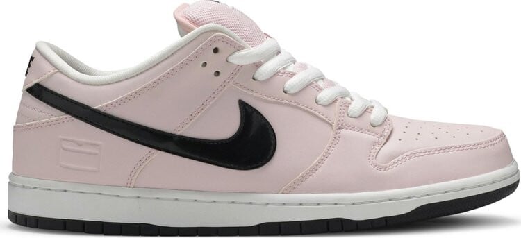 Nike dunk sb low pink box on sale