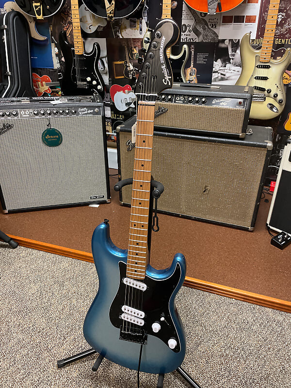 

Squier Contemporary Stratocaster Special