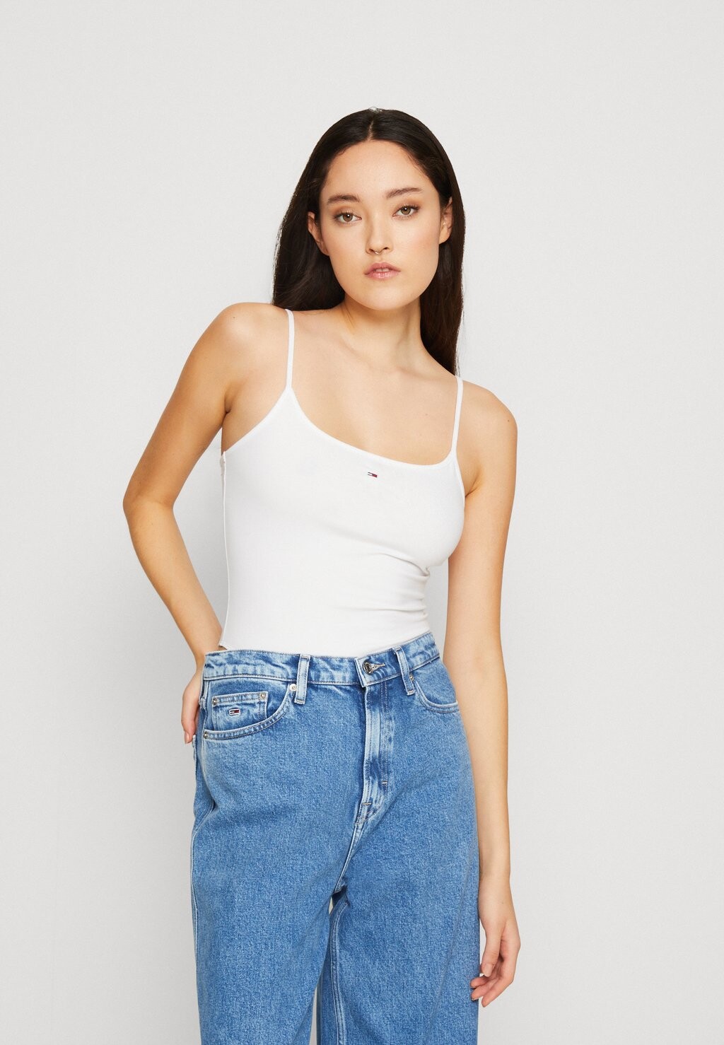 

Топ Tommy Jeans, белый