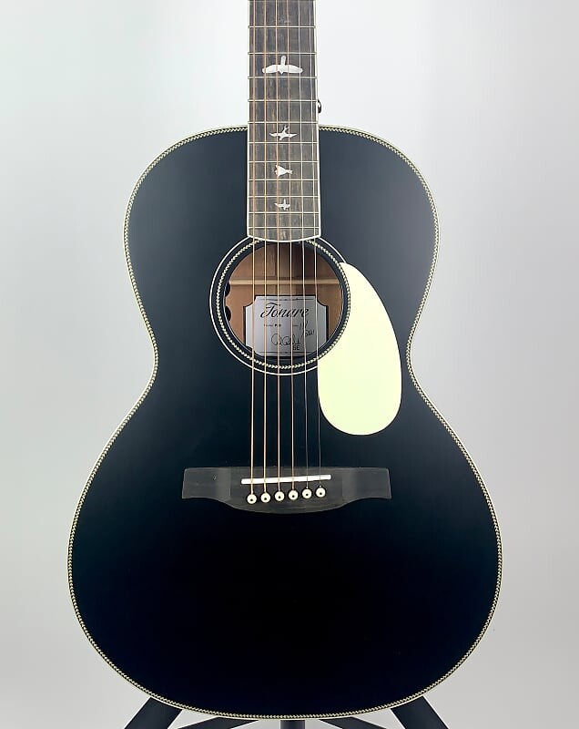 

PRS SE P20E Tonare Parlor Black Top SE P20E Tonare Parlor with Fishman Sonitone Pickup