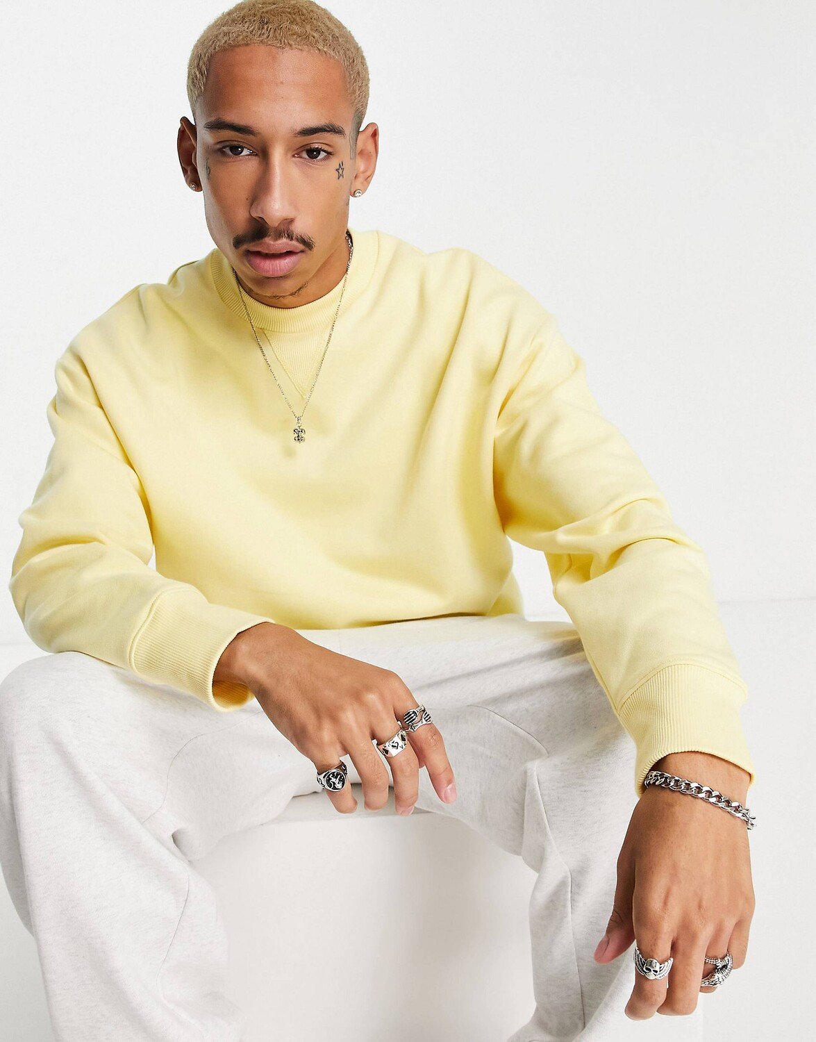 

Желтая плотная толстовка оверсайз ASOS DESIGN