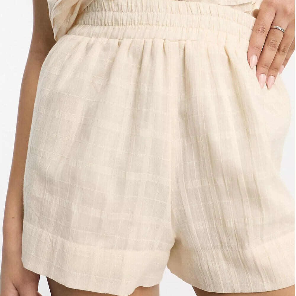 

Шорты женские Asos Design Pintuck Detail, бежевый